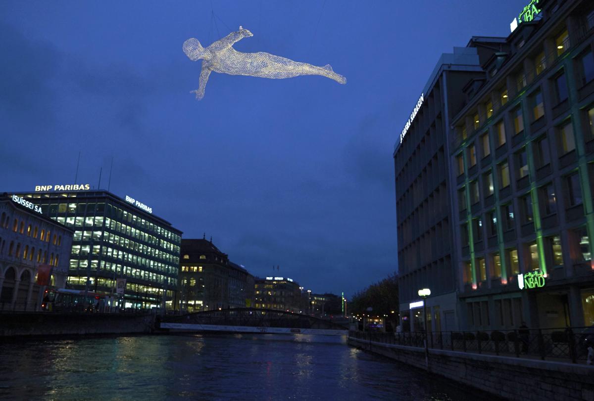 Luzes sazonais.Foto:(Denis Balibouse / Reuters)