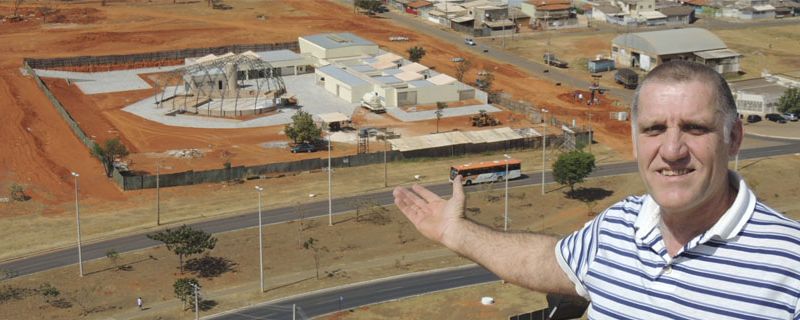 COMPLEXO CULTURAL SAMAMBAIA: HOLLYWOOD DE TODAS AS ARTES