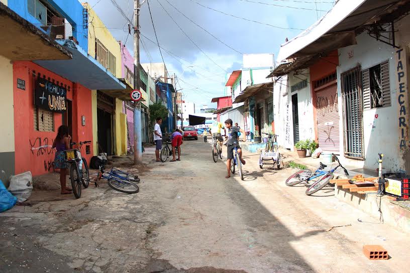 Movimento Mercado Sul Vive realiza ocupa??o cultural de lojas abandonadas em Taguatinga