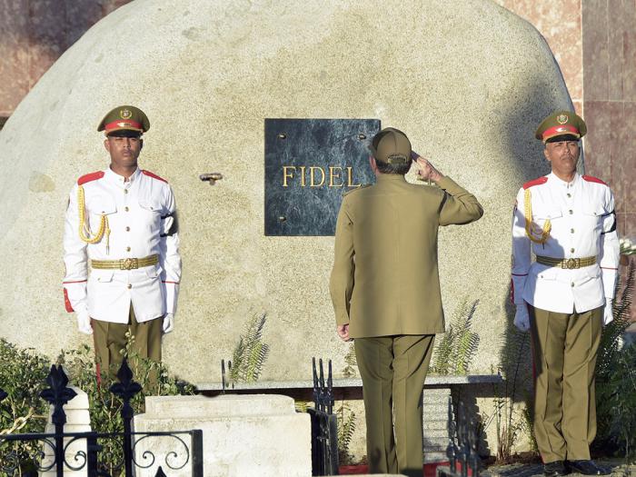 FIDEL continua sendo VIDA.Photo: Estudio Revolucin